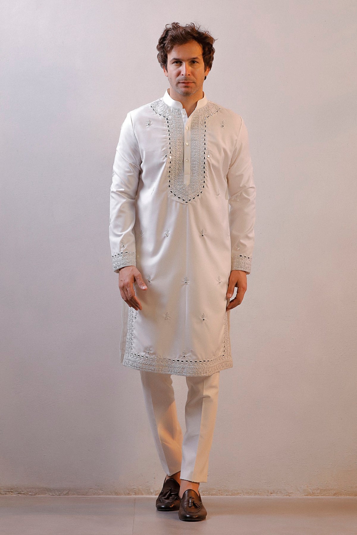 WHITE MIRROR WORK KURTA SET