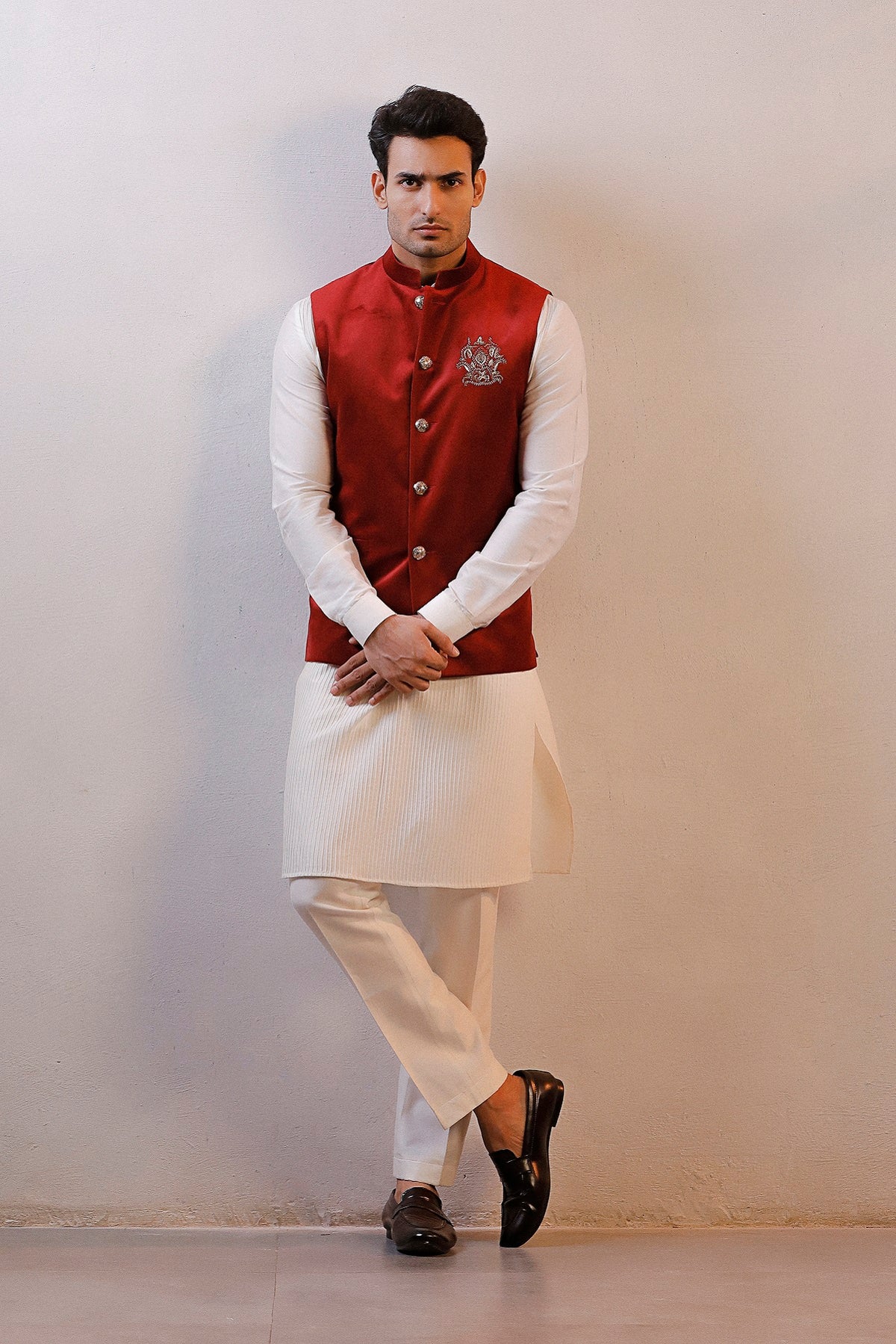 MAROON VELVET JACKET IVORY KURTA SET