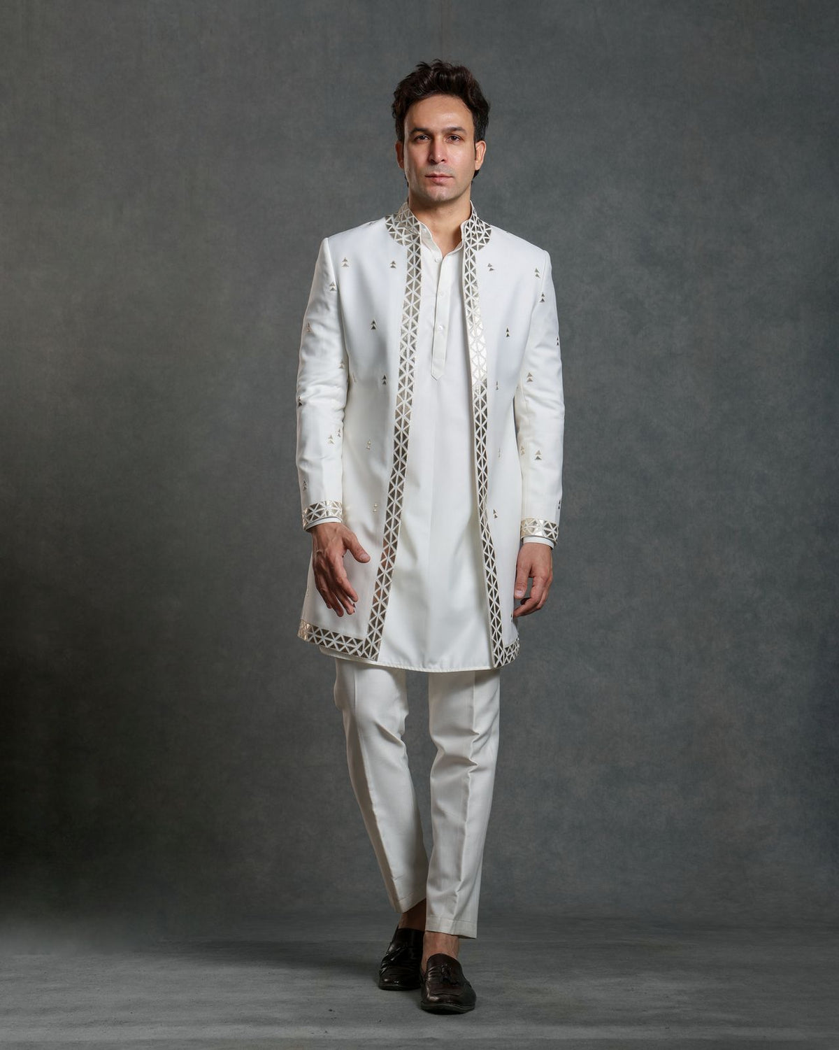 GOLDEN LEATHER EMBROIDERY INDO WESTERN SET