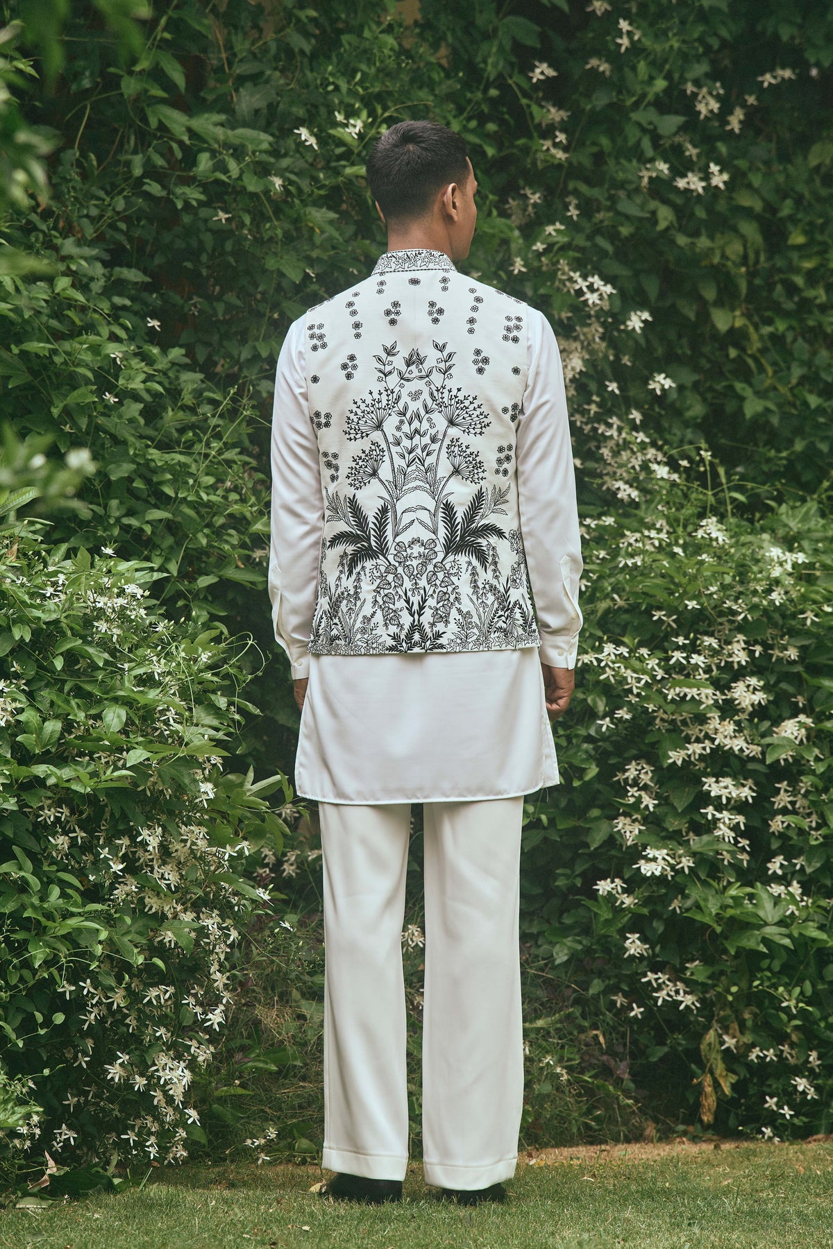 WHITE BLACK EMBROIDERY NEHRU JACKET SET