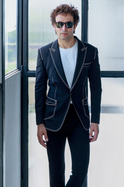 BLACK CLASSIC  SUIT