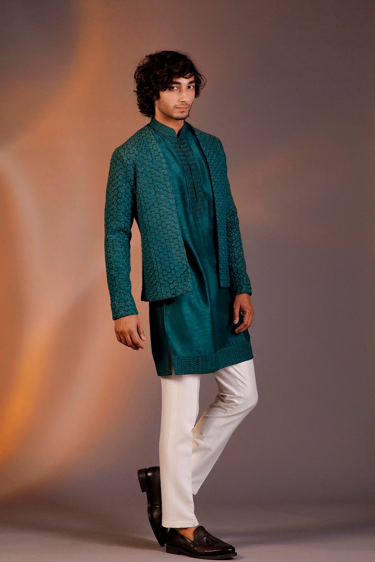 DARK GREEN GLASS CUT WITH THREAD EMBROIDERY INDOWESTERN SET