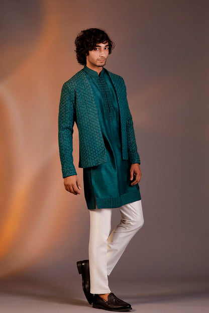 DARK GREEN GLASS CUT WITH THREAD EMBROIDERY INDOWESTERN SET