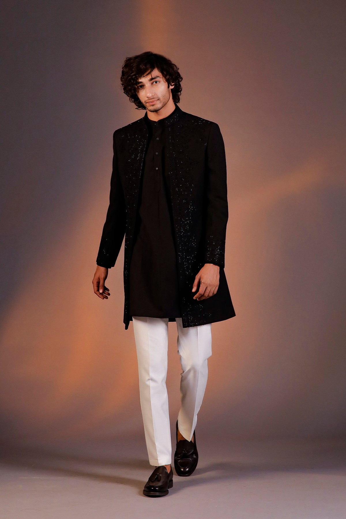 BLACK EMBROIDERY  OPEN JACKET INDOWESTERN SET