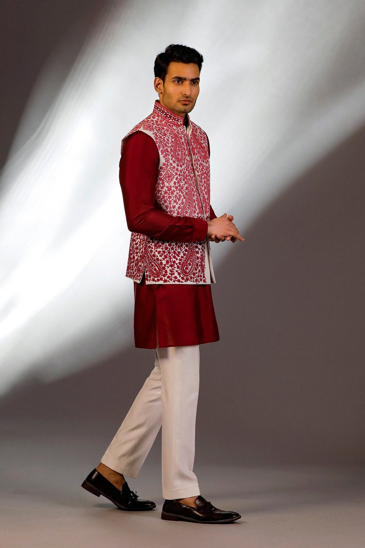 HAND EMBRIOERED NEHRU JACKET MAROON KURTA SET