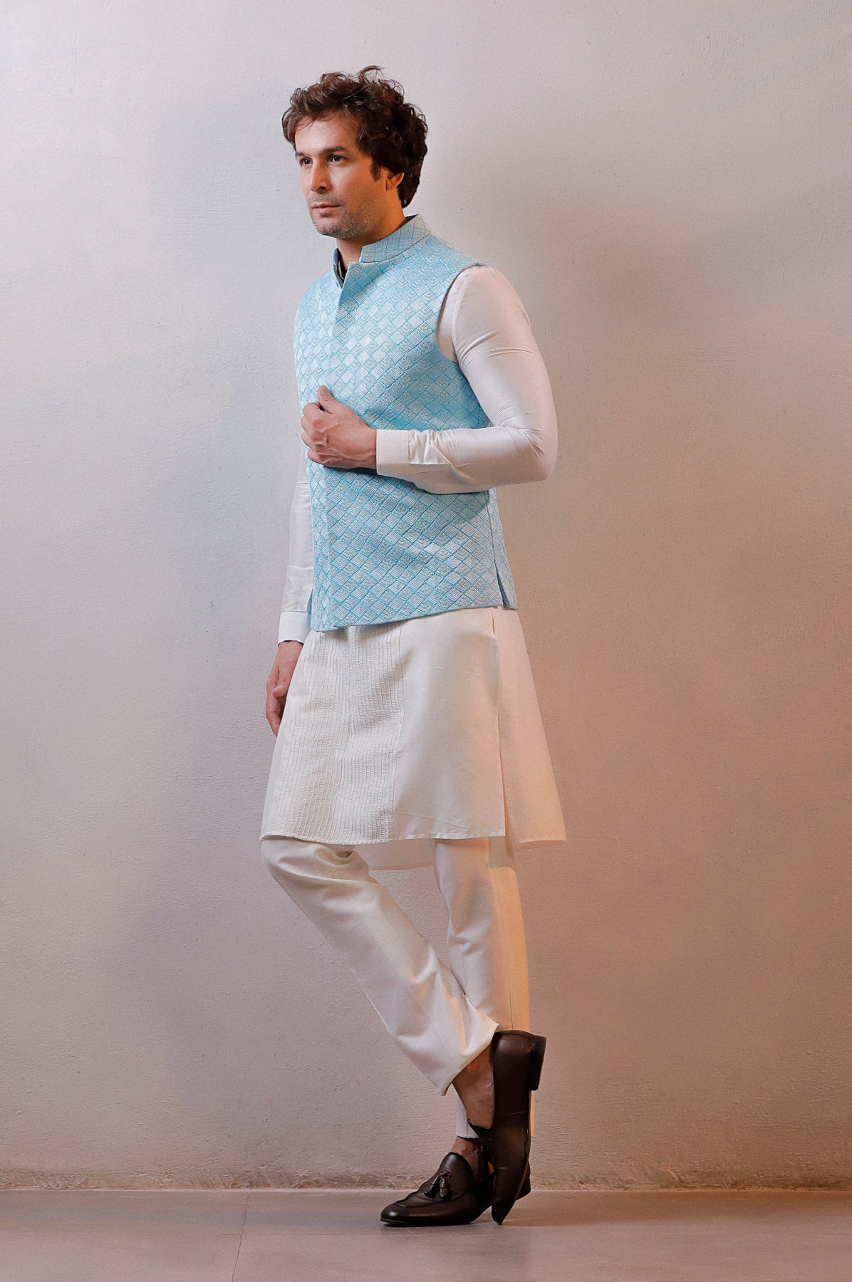 LIGHT BLUE JACKET IVORY KURTA SET