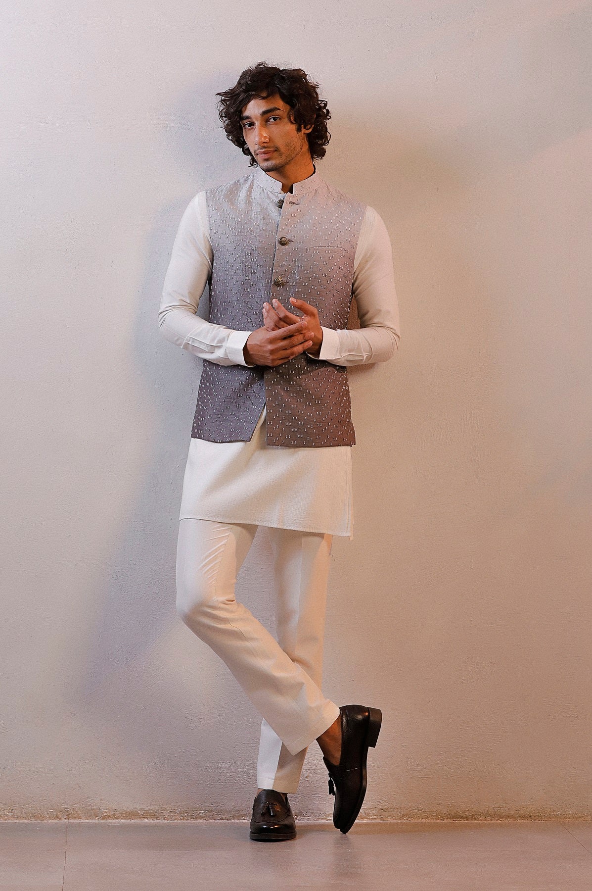 GREY OMBRE JACKET IVORY KURTA SET
