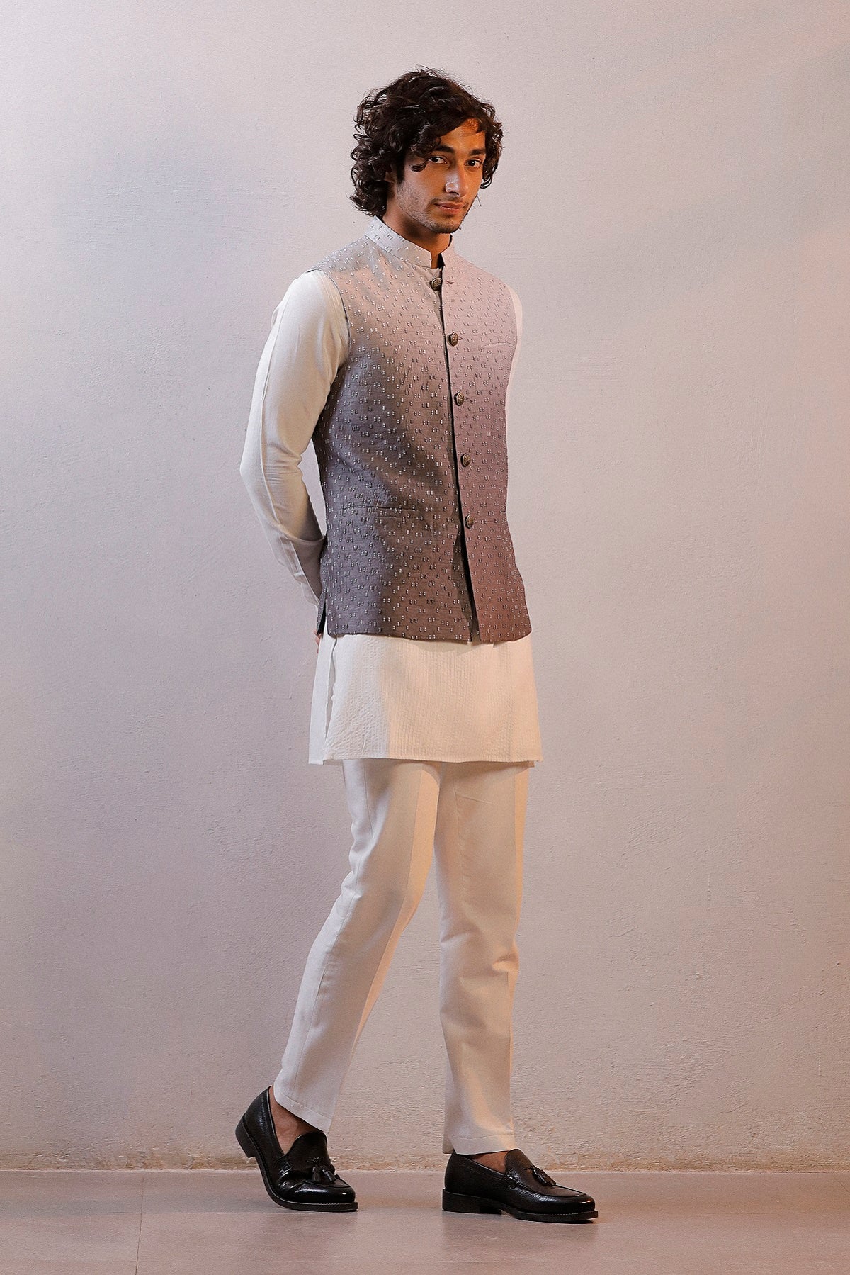 GREY OMBRE JACKET IVORY KURTA SET