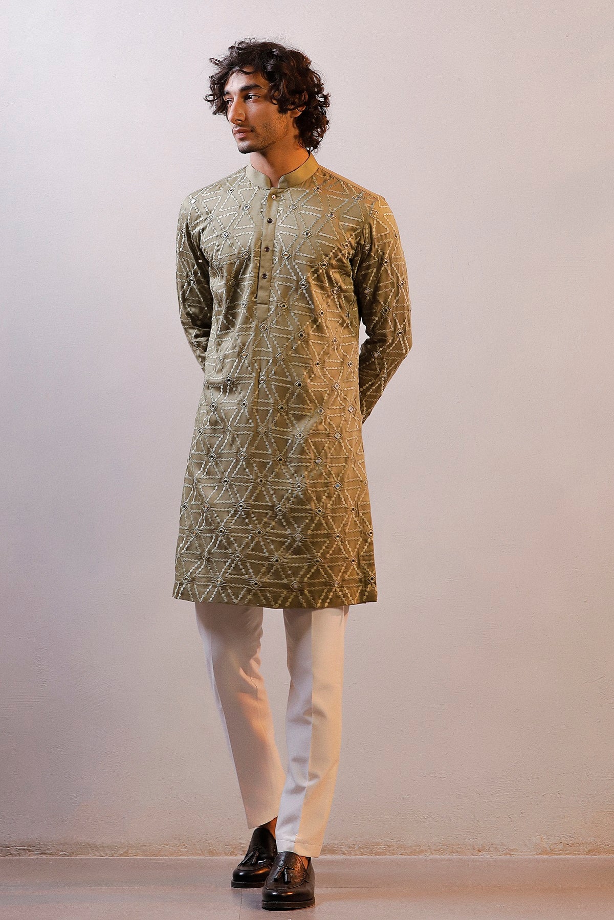 OLIVE GREEN GOLDEN THREAD KURTA SET
