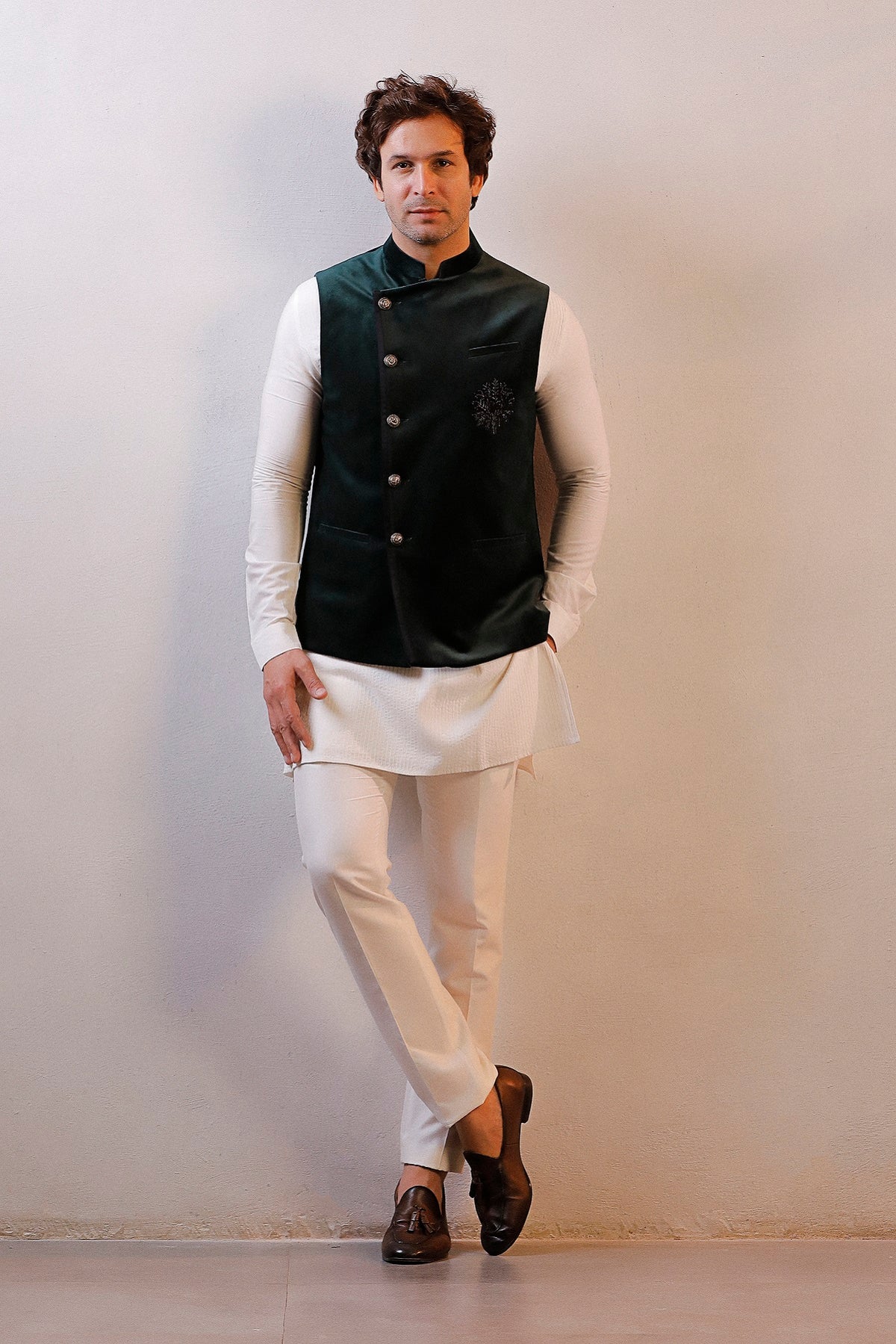 GREEN VELVET JACKET IVORY KURTA SET