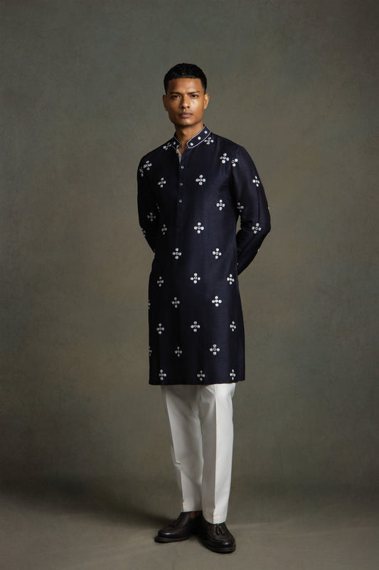 THREAD EMBROIDERY KURTA AND WHITE PANT