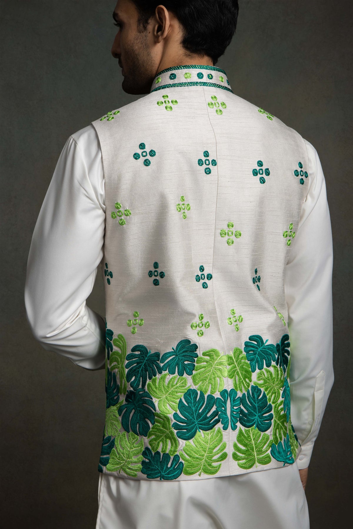 IVORY GREEN SILK THREAD EMBROIDERY NEHRU JACKET SET