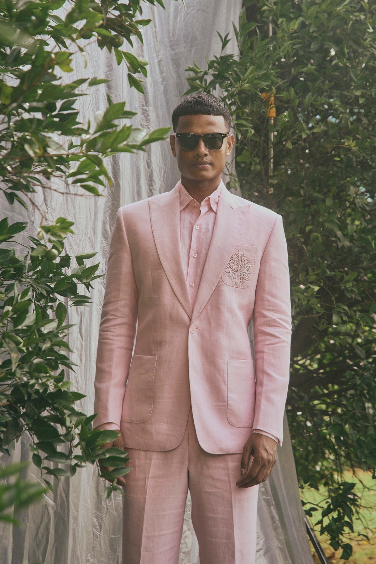 SOFT PINK LINEN SUIT