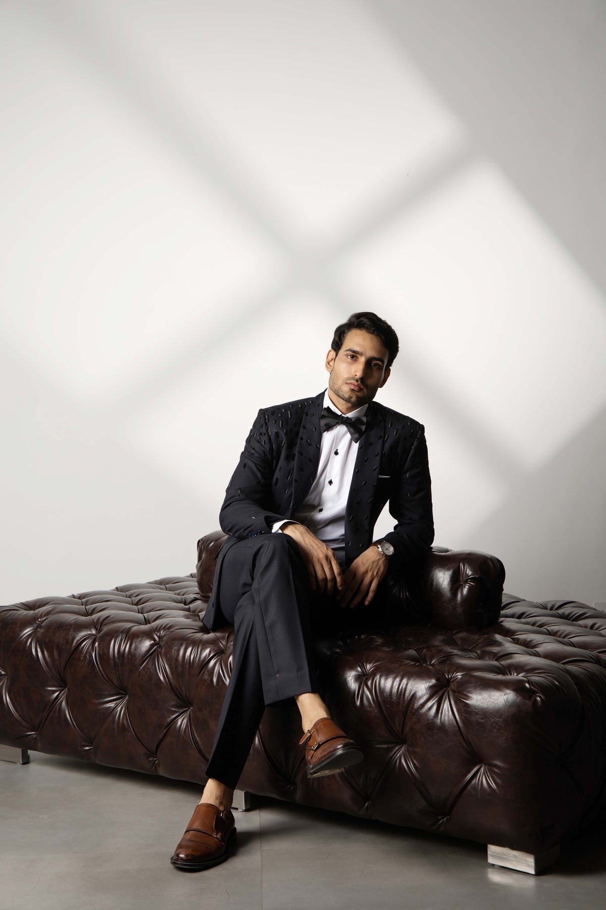 BLACK GLASS CUT TUXEDO