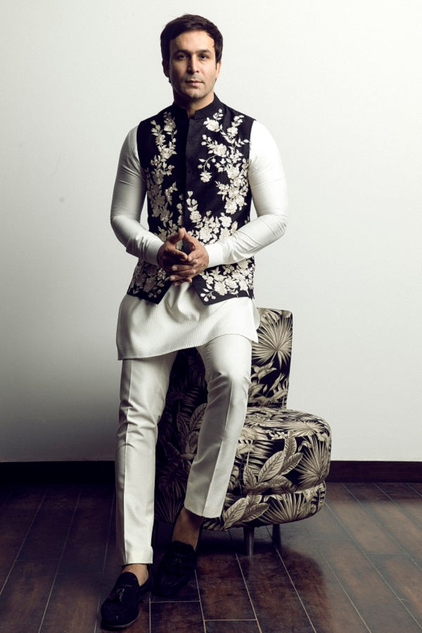 Black floral embroidered nehru jacket