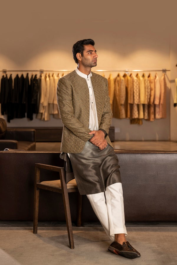 OLIVE THREAD WITH GLASS CUT EMBROIDERY OPEN INDOWESTERN