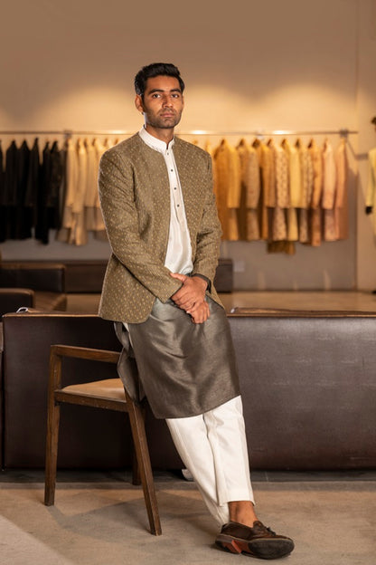 OLIVE THREAD WITH GLASS CUT EMBROIDERY OPEN INDOWESTERN